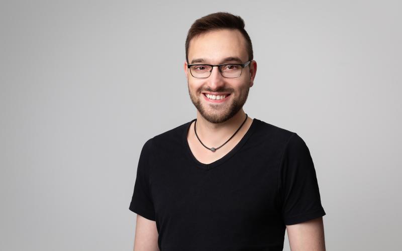 Frederik • Training & Support